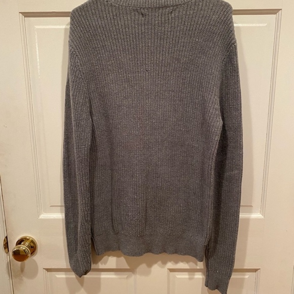 PRINCE & FOX Gray Ribbed Turtleneck size small - Picture 5 of 6